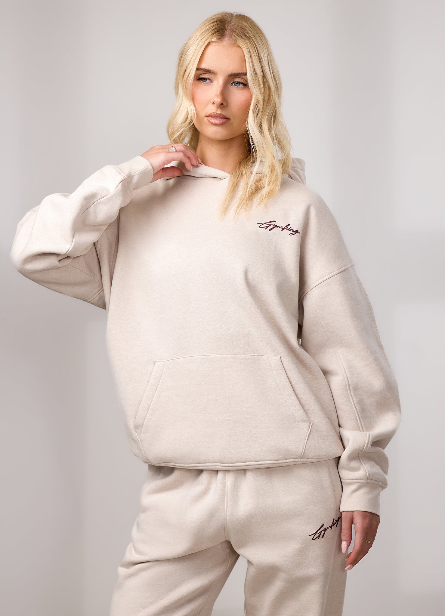Gym King Script Fleece Hoodie - Butterscotch Marl/Deep Cherry