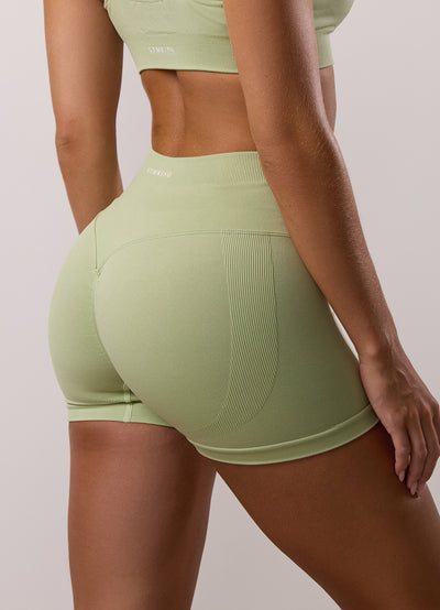 Gym King Sculpt Seamless 3" Short - Matcha Green