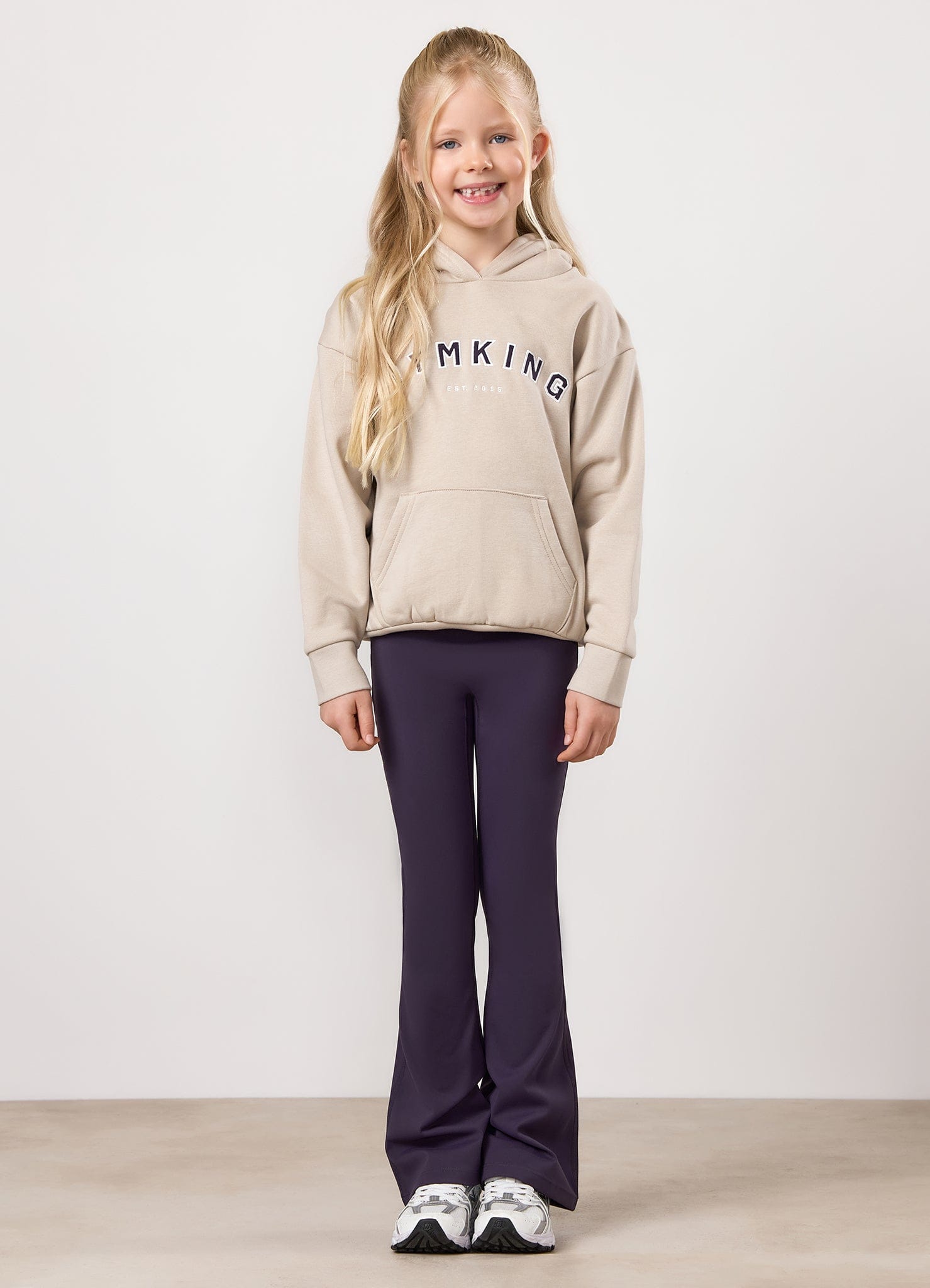 Gym King Kids Shadow Oversized Hood - Light Stone