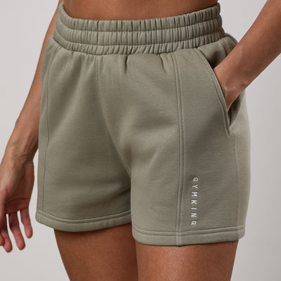 Gym King Shadow Seam Detail Short - Eucalyptus