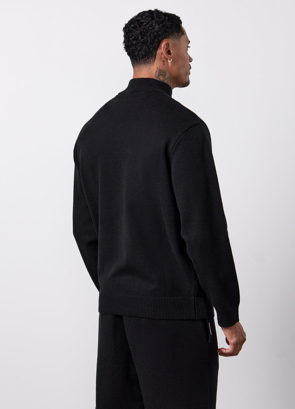 Gym King Signature Knit 1/4 Zip Funnel - Black