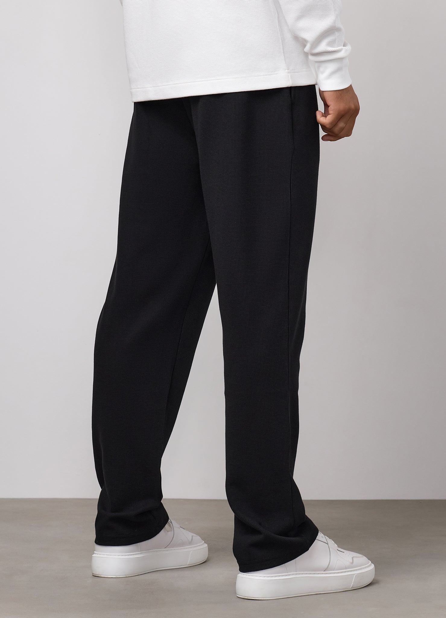 Gym King Signature Waffle Straight Leg Jogger - Black