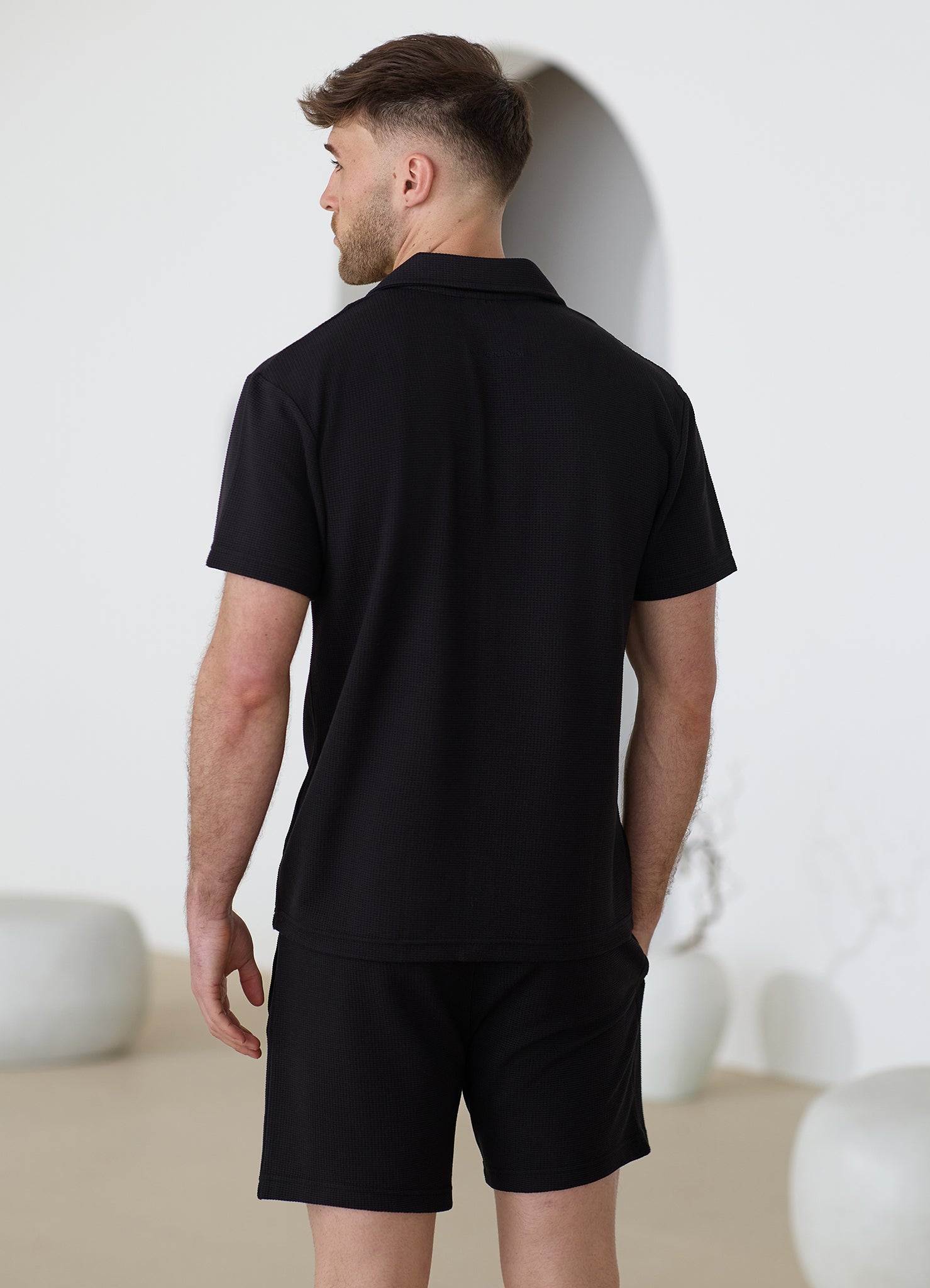 Gym King Signature Waffle Shirt - Black