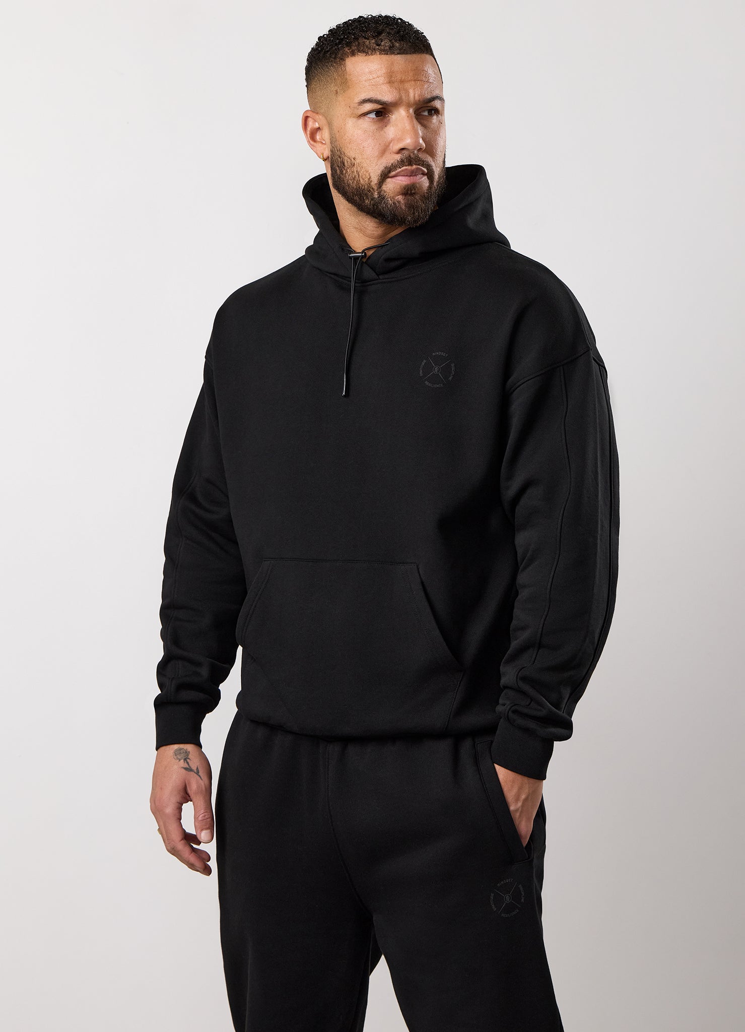 Gym King Stoic Esja Loopback Hood - Volcanic Black