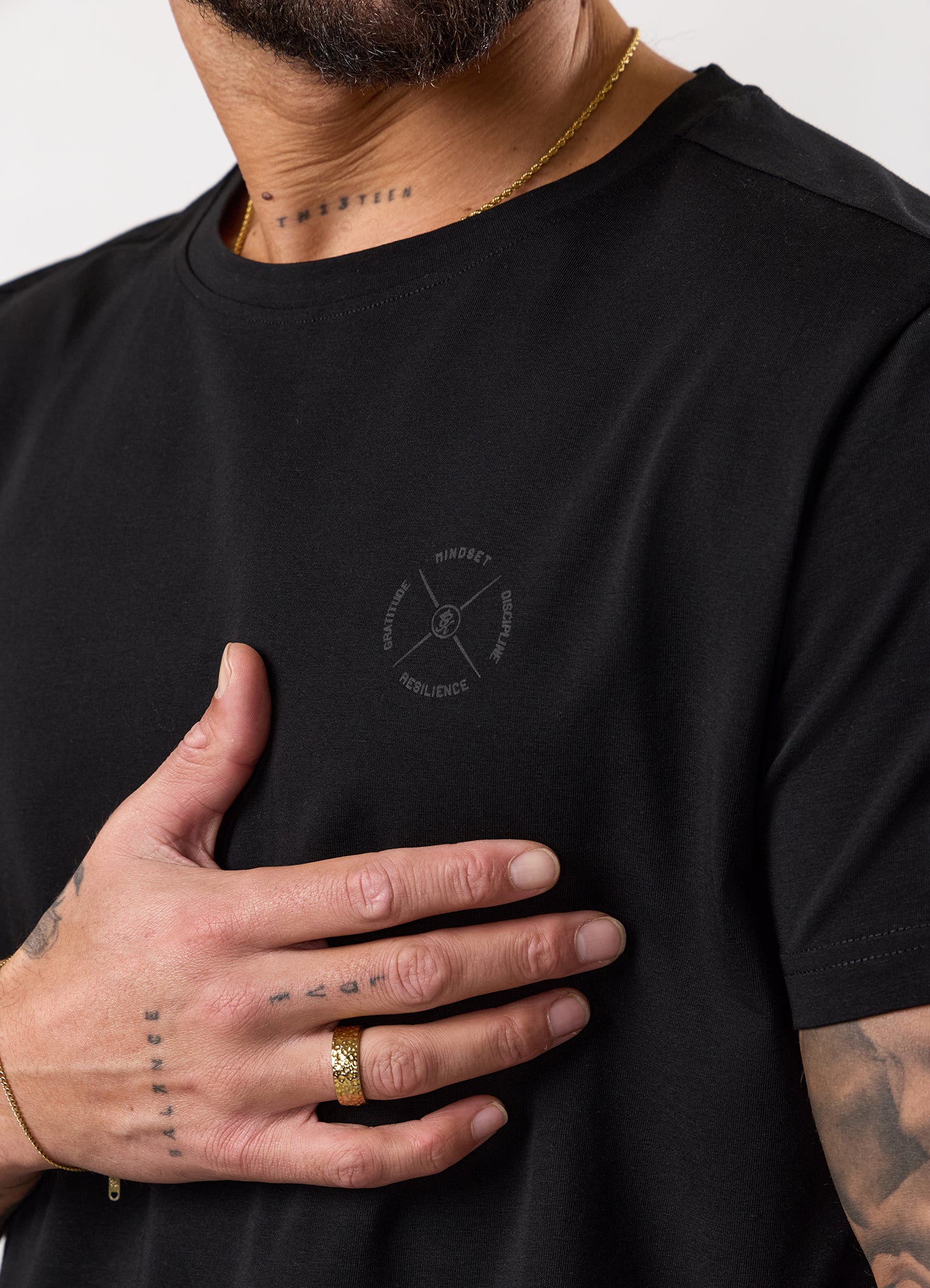 Gym King Stoic Hekla Jersey Tee - Volcanic Black