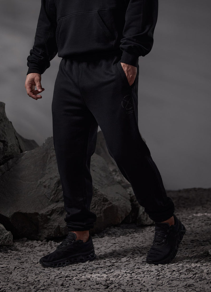 Gym King Compass Hood Tracksuit - Black