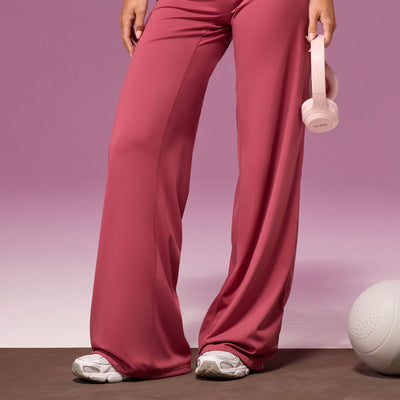 Gym King 365 Straight Leg Yoga Pant Regular - Berry