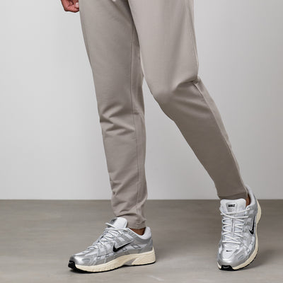 Gym King Victory Jogger - Taupe