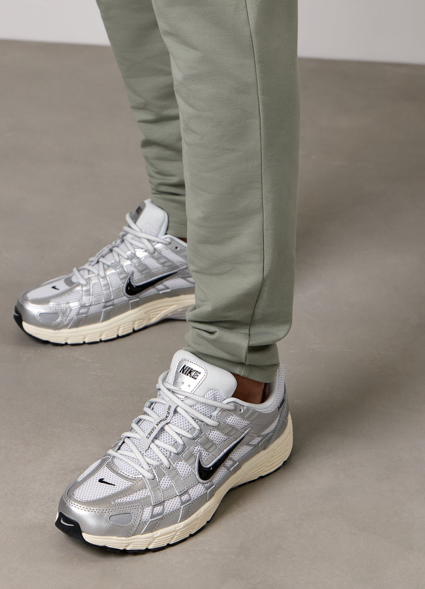 Gym King Victory Loopback Jogger - Soft Khaki