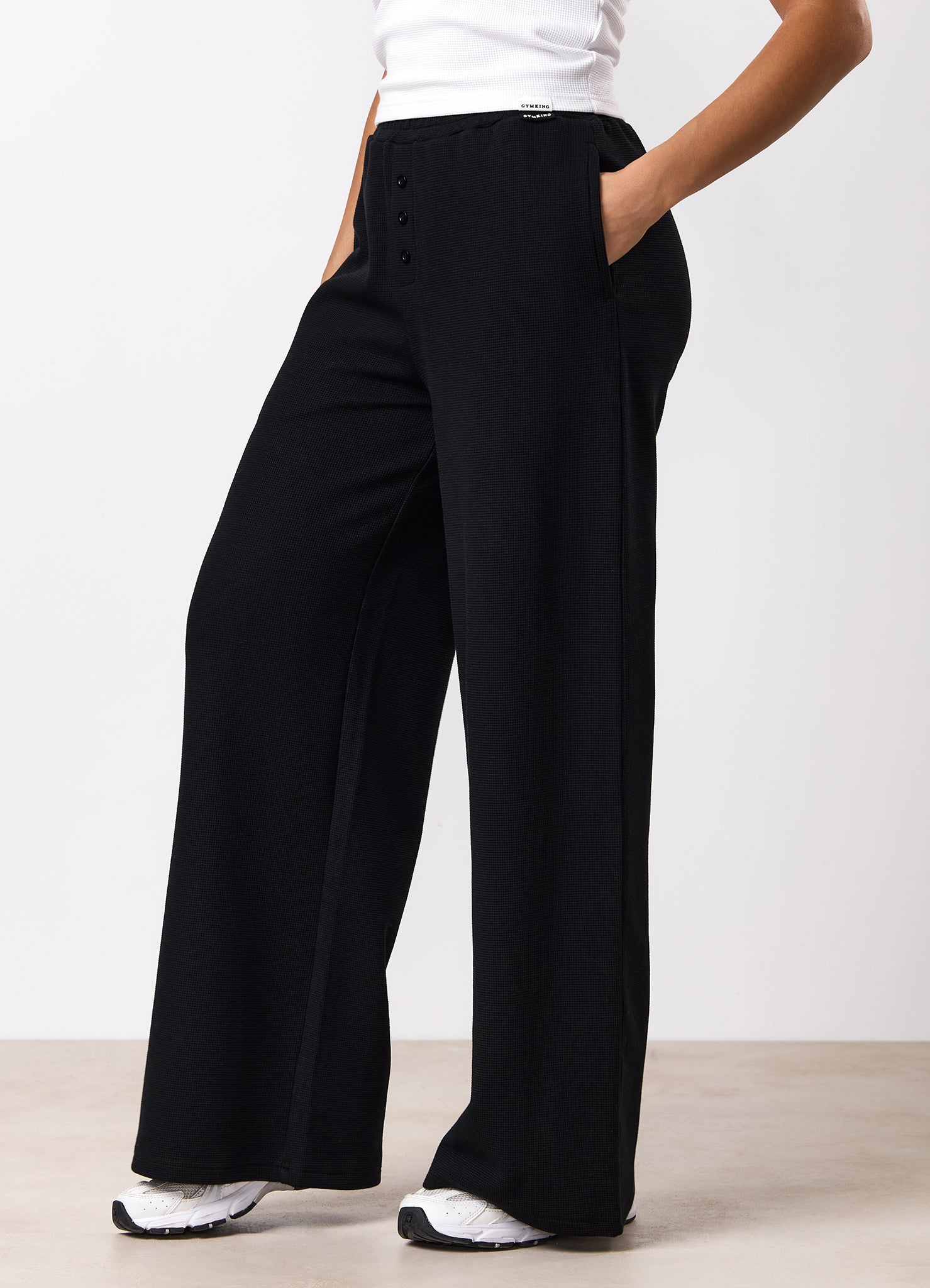 Gym King Waffle Mid Rise Trouser - Black