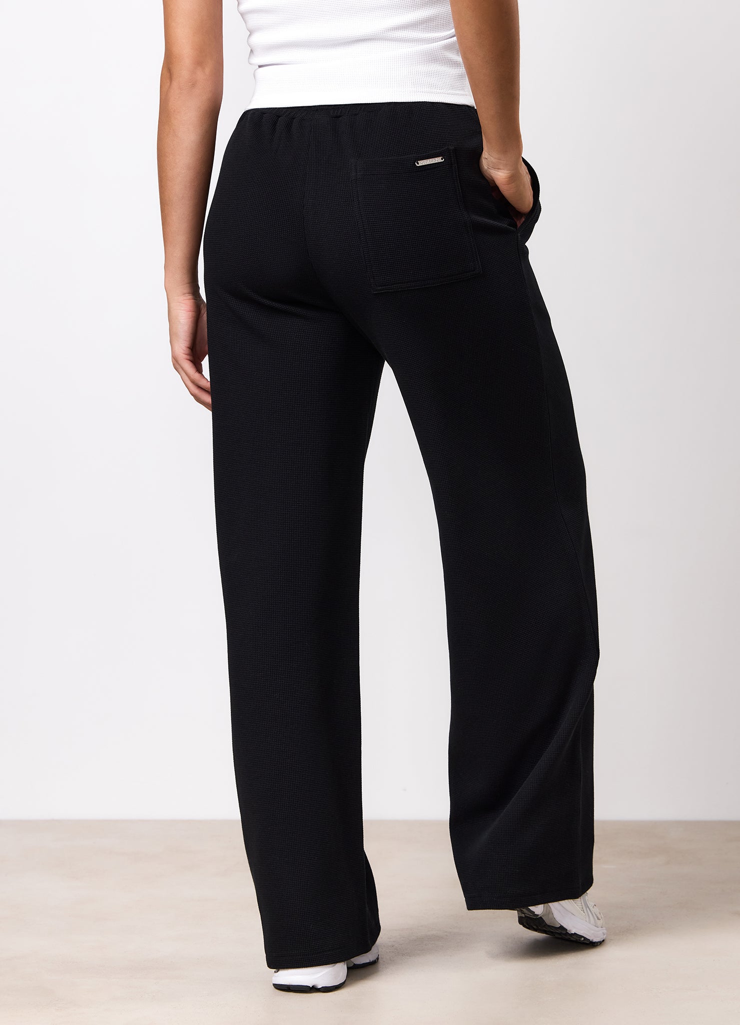 Gym King Waffle Mid Rise Trouser - Black