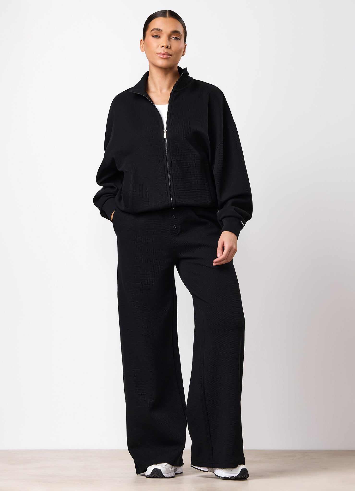 Gym King Waffle Mid Rise Trouser - Black