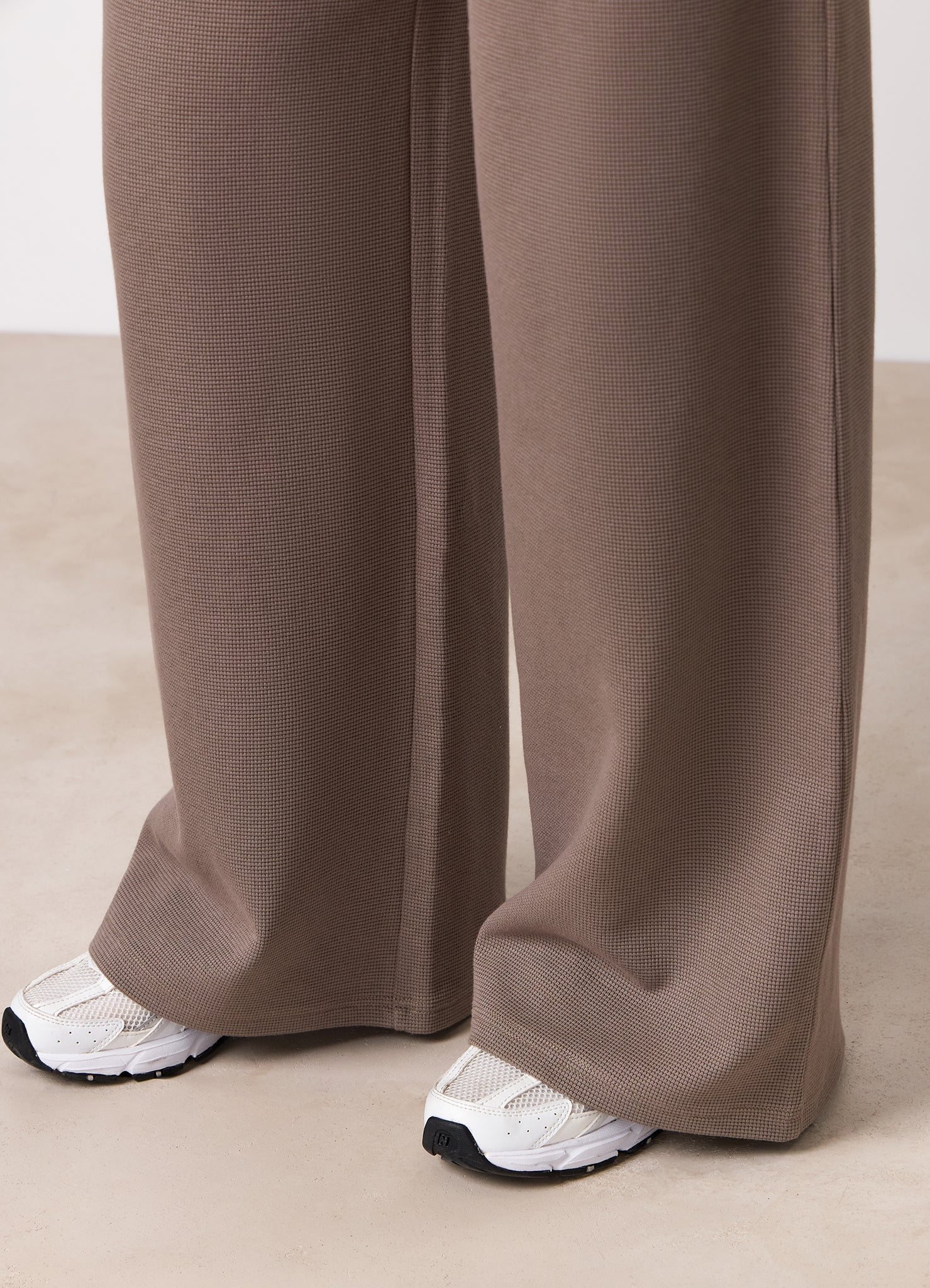 Gym King Waffle Mid Rise Trouser - Truffle