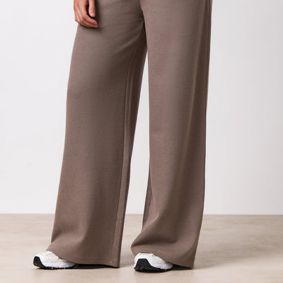 Gym King Waffle Mid Rise Trouser - Truffle