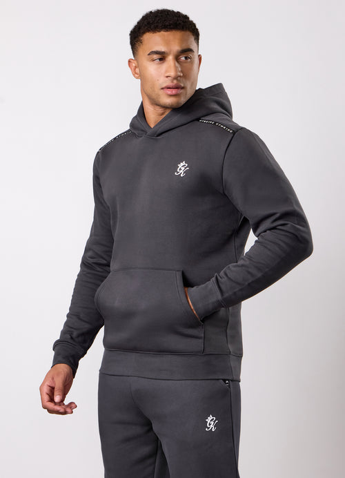Gym King Hoodie aus Fleece mit Klebeband – Dunkelzinn