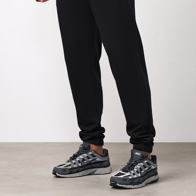 Gym King Text Logo Loopback Jogger - Black