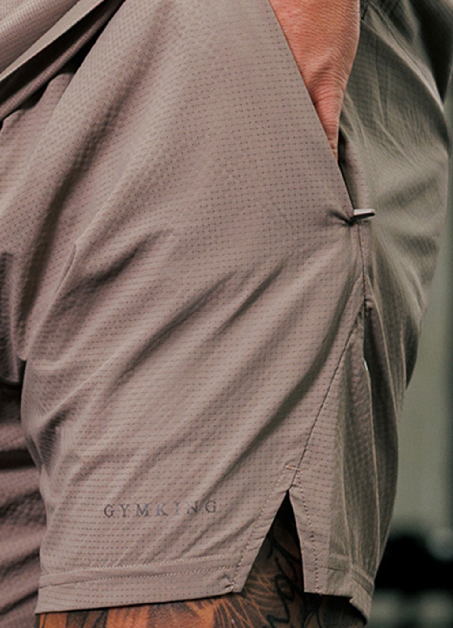 Gym King Energise 5" Short - Truffle