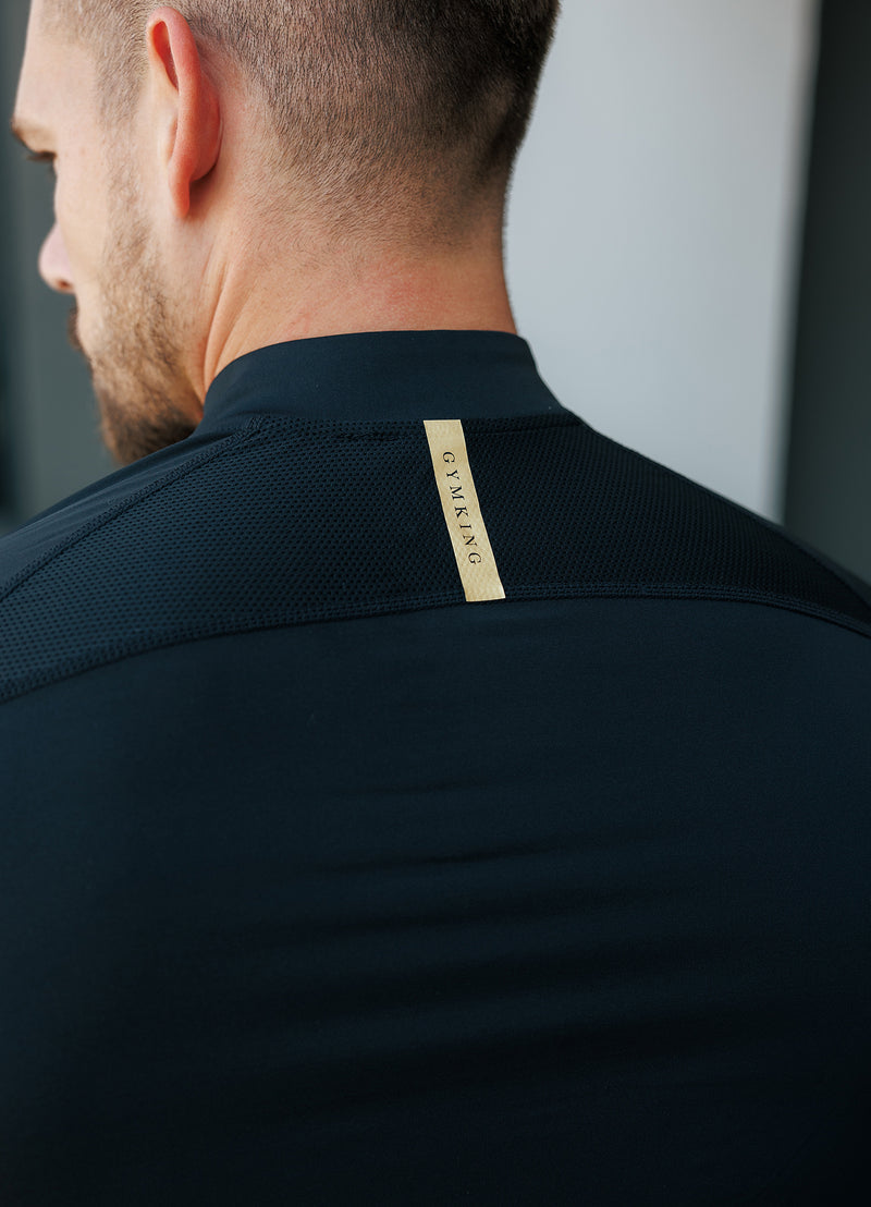 Gym King Flex 1/4 Zip Funnel - Black/Gold