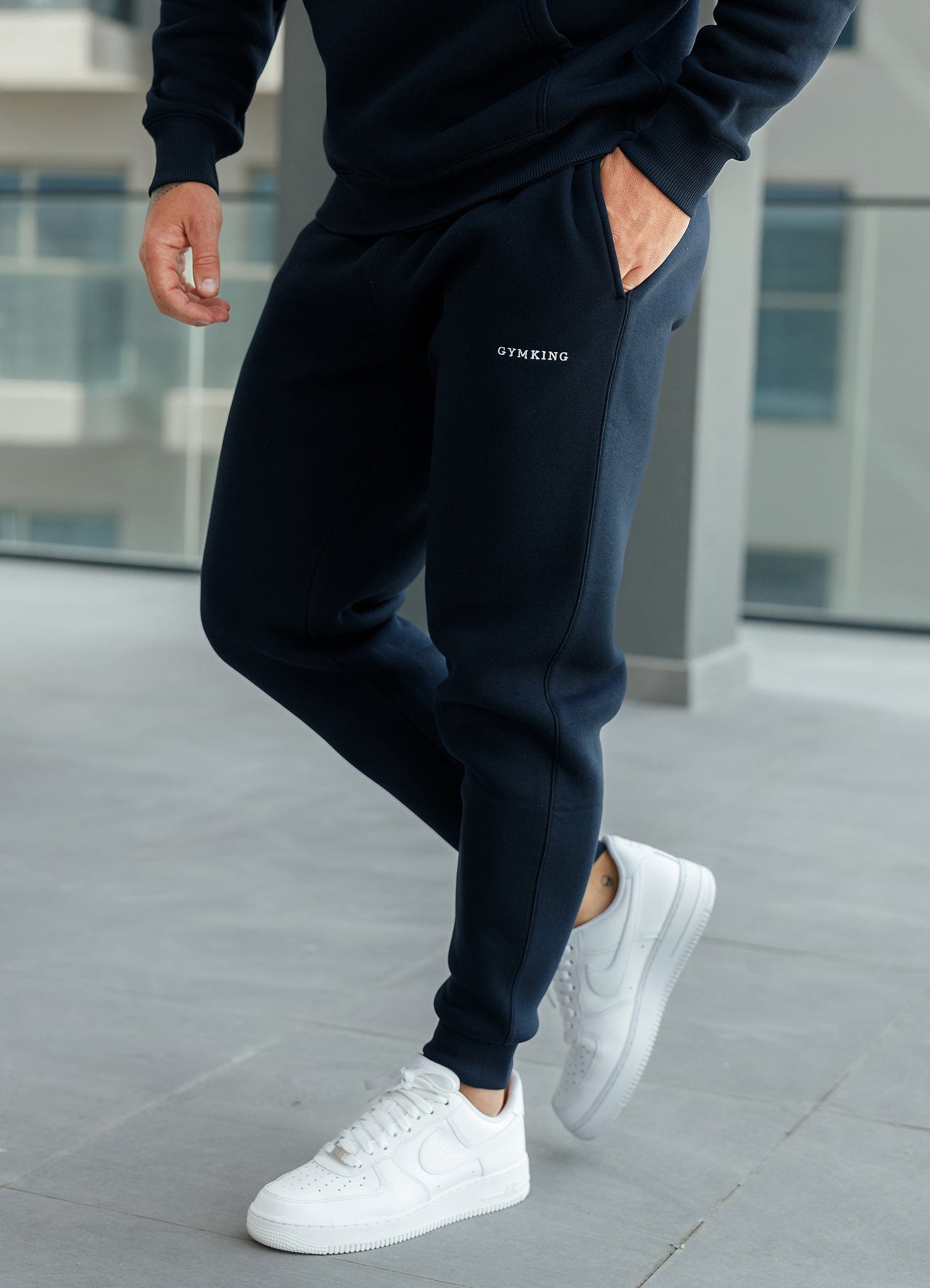 Men's navy blue fleece jogger