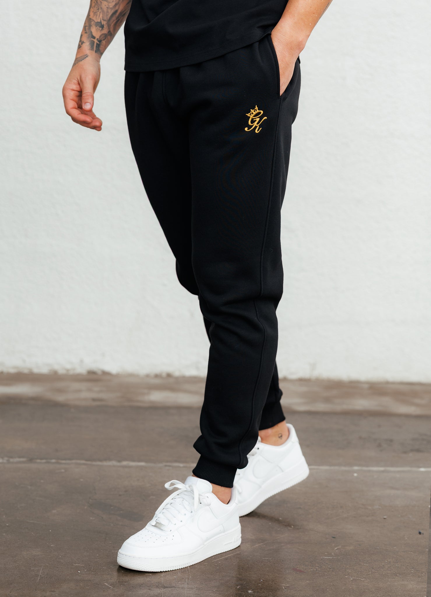 Gym King Fundamental Hood Tracksuit - Black/Gold