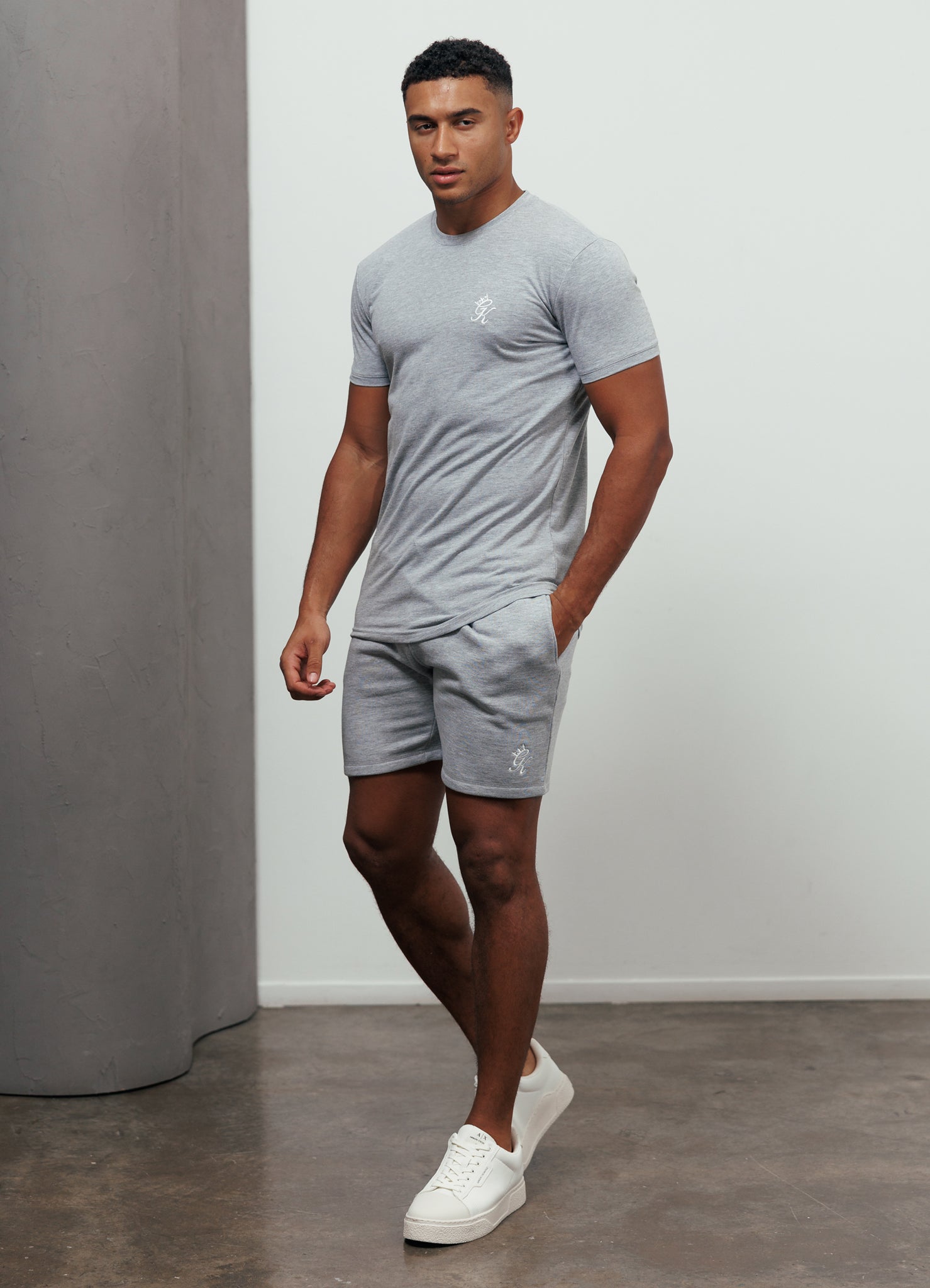 Men’s Gym King fleece grey shorts and t-shirt set