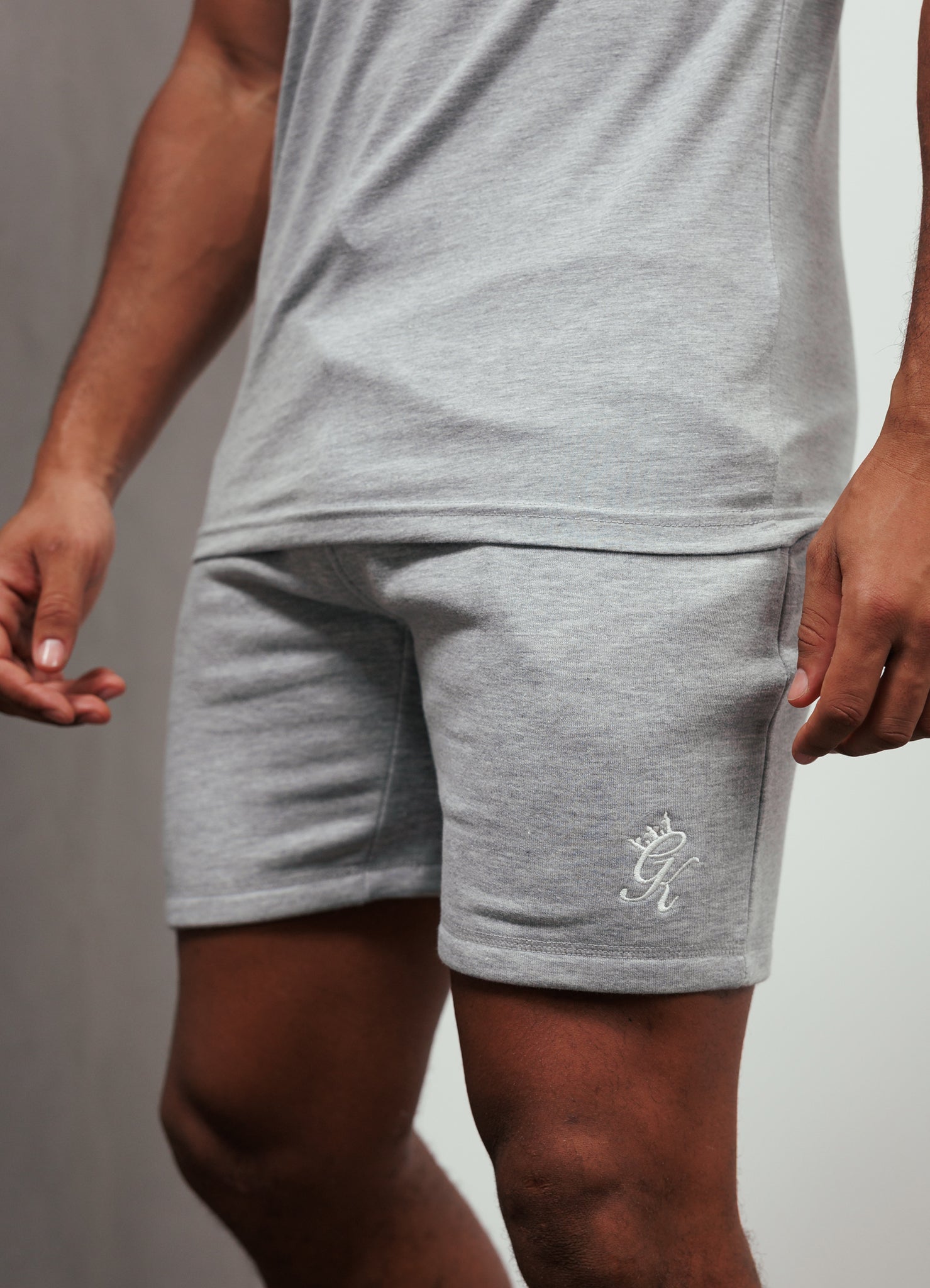 Men’s Gym King fleece grey shorts elastic waistband and side pockets