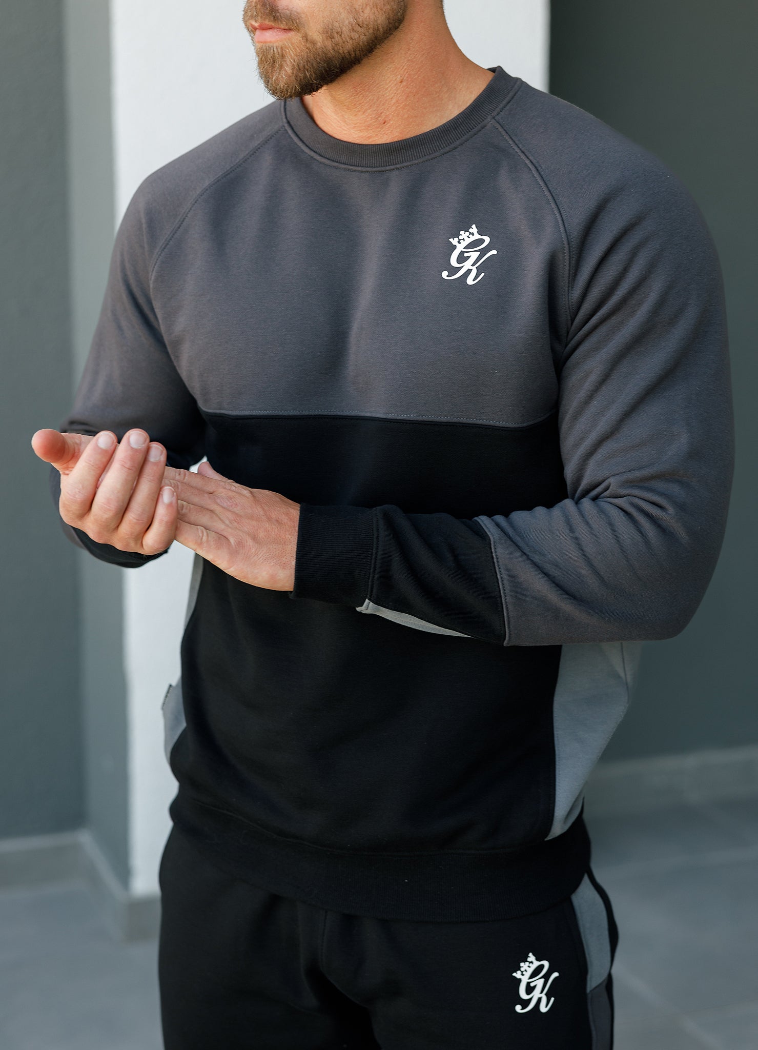 Gym King Minefield Fleece Crew - Black