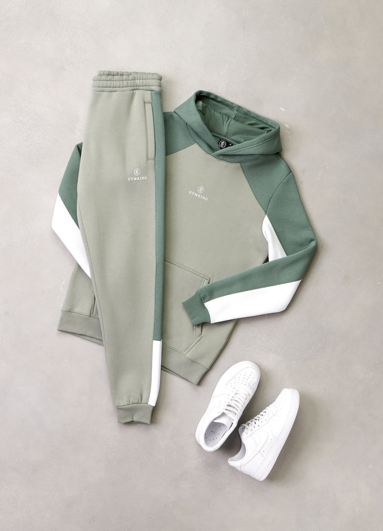 Gym King Power Colour Block Fleece Jogger - Soft Khaki/Fern Green/White