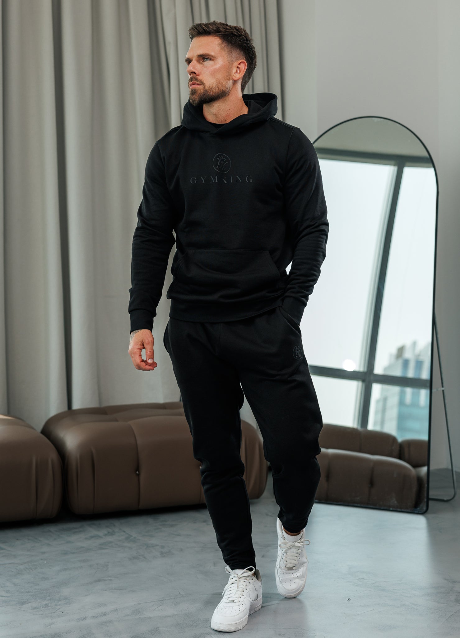 Gym King Pro V2 Hood Tracksuit - Black