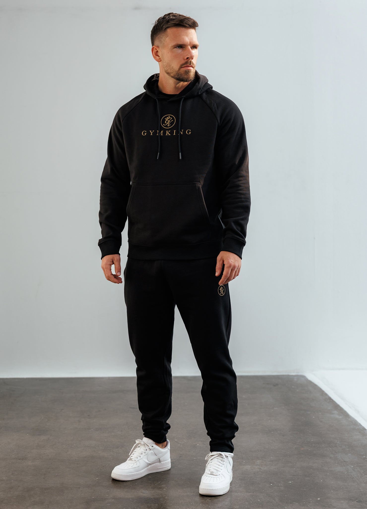 Gym King Pro Logo Fleece Hood Tracksuit - Black/Gold