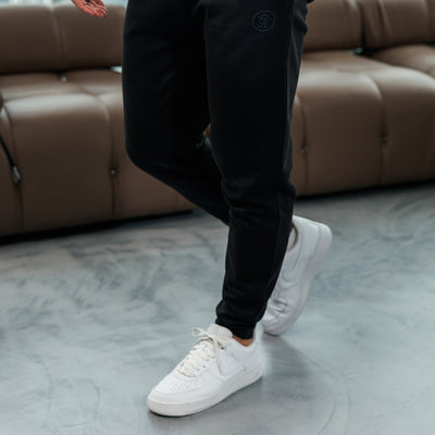 Gym King Pro V2 Jogger - Black