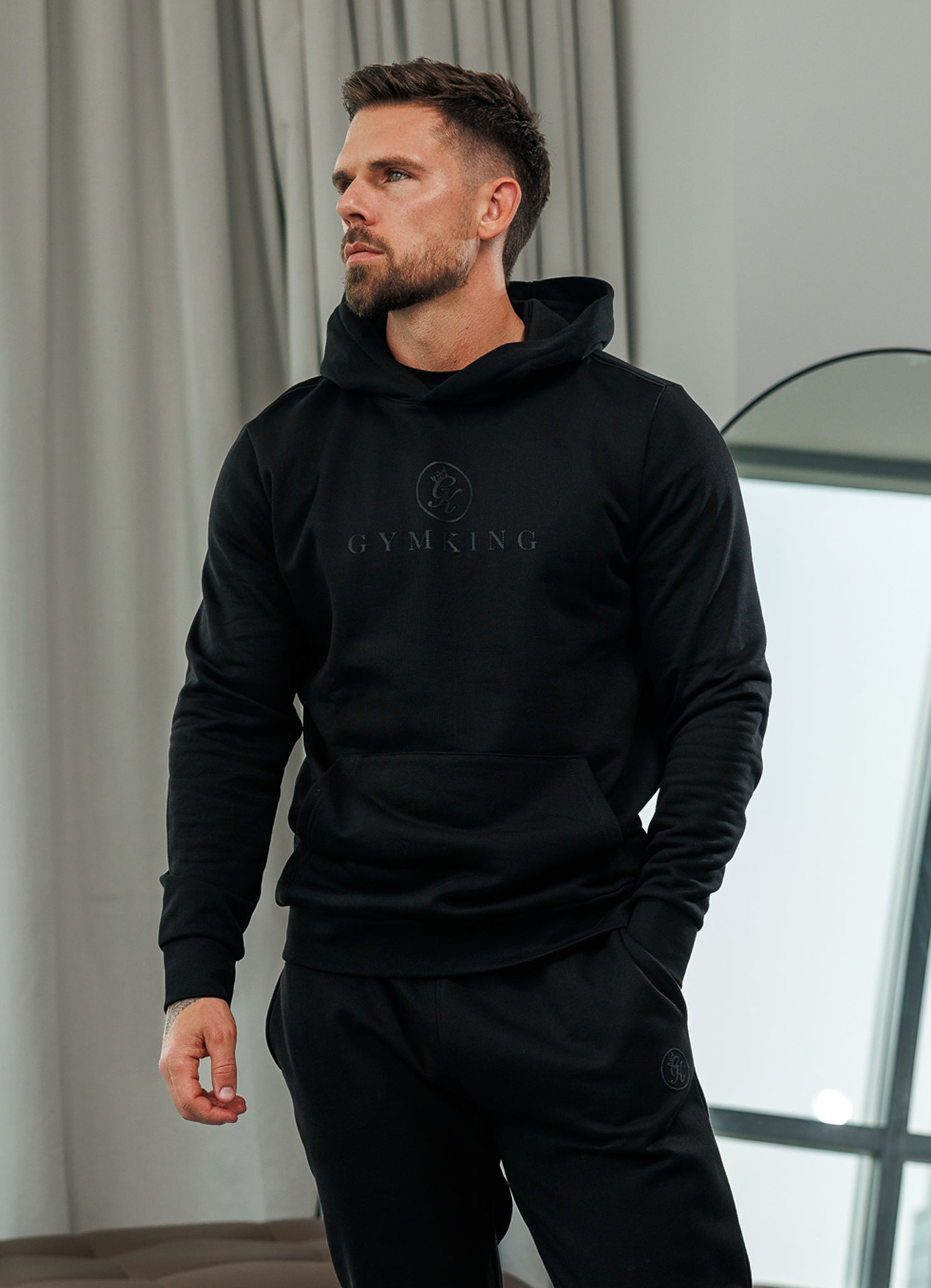 Gym King Pro V2 Hood Tracksuit - Black