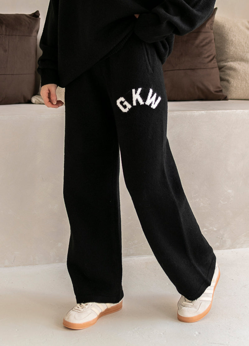 Gym King Restore Knitted Crew Tracksuit - Black