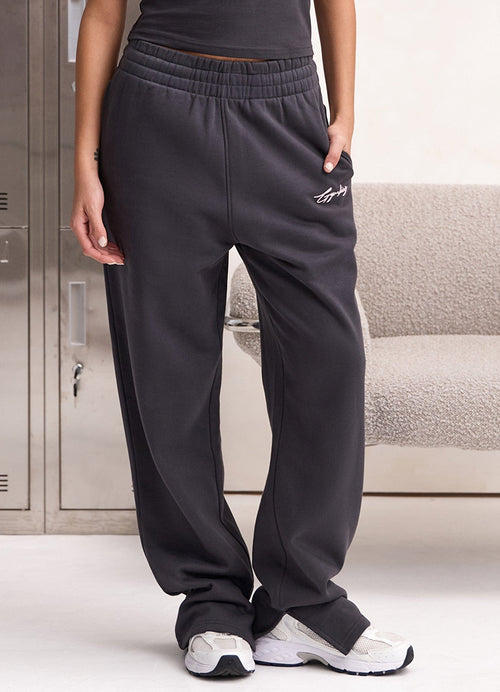 Gym King Script Mindset Straight Leg Jogger - Dark Pewter
