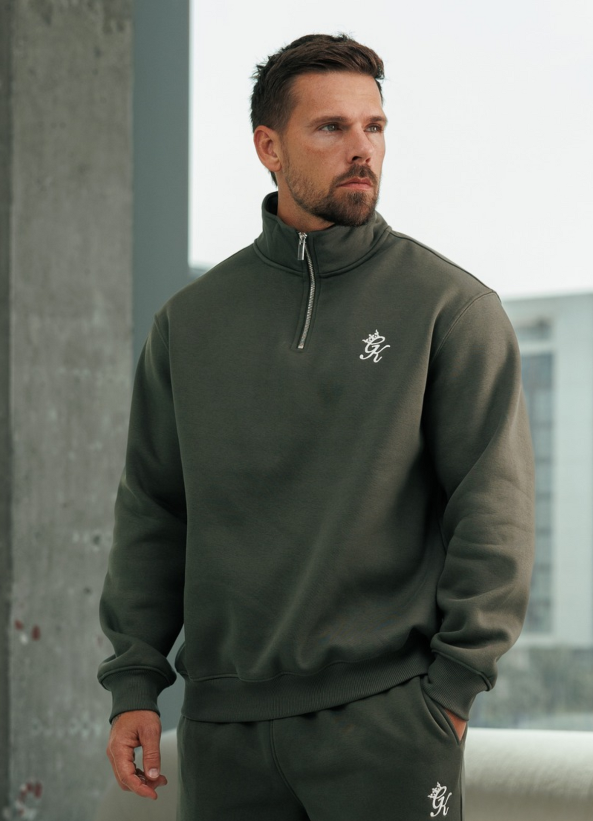 Gym King Fundamental Fleece 1/4 Zip Funnel - Warm Khaki