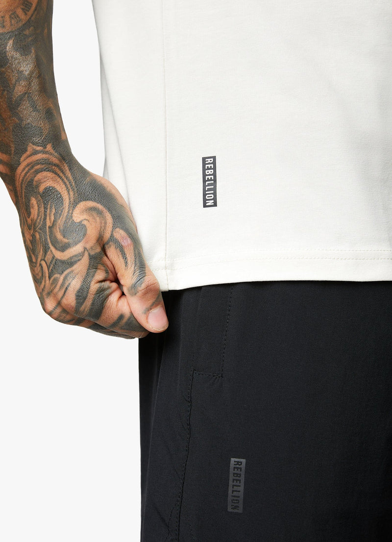 Gym King Rebellion Tee - Antique White